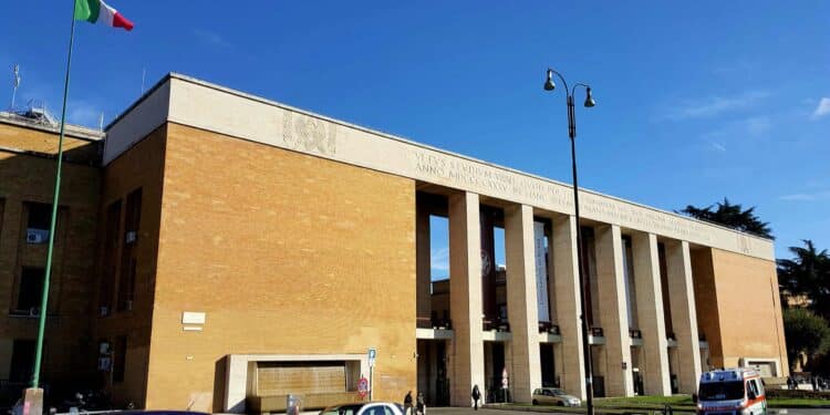 Italie : 85 &eacute;tudiants tunisiens accus&eacute;s de falsification de certificats de langue !