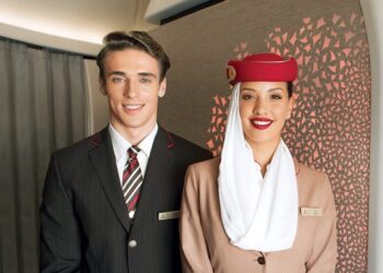 Emirates recrute des agents de bord en Tunisie
