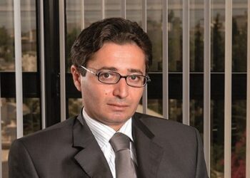 Fadhel Abdelkefi : "Il n&rsquo;y aura plus de Parlement, plus de partis, plus de libert&eacute;s..."