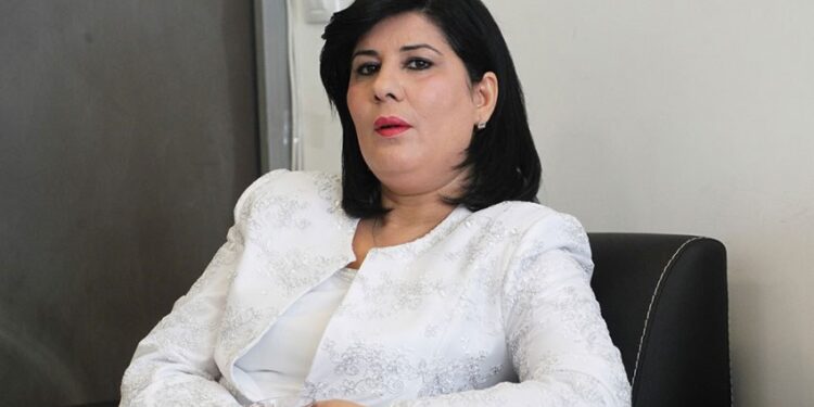 Abir Moussi veut entamer un dialogue national pour s'opposer à Kais Saied