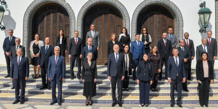 Tunisie : Les partis anti-référendum portent plainte contre le gouvernement et l'ISIE