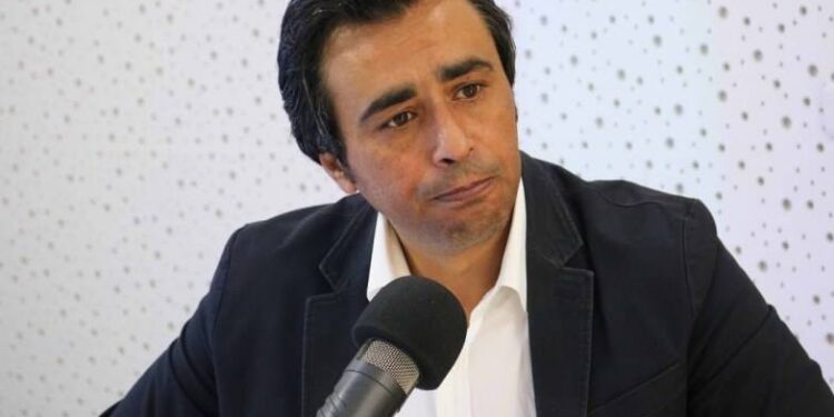 Référendum : Jawhar Ben Mbarek appelle Kais Saied à démissionner