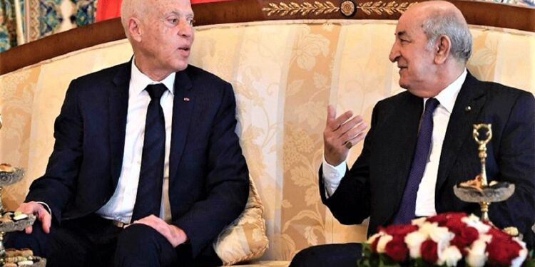 Kais Saied et Abdelmajid Tebboune se félicitent de la réouverture de la frontière