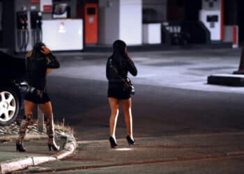 Maroc : deux diplomates dépouillés par deux escort girls en Colombie