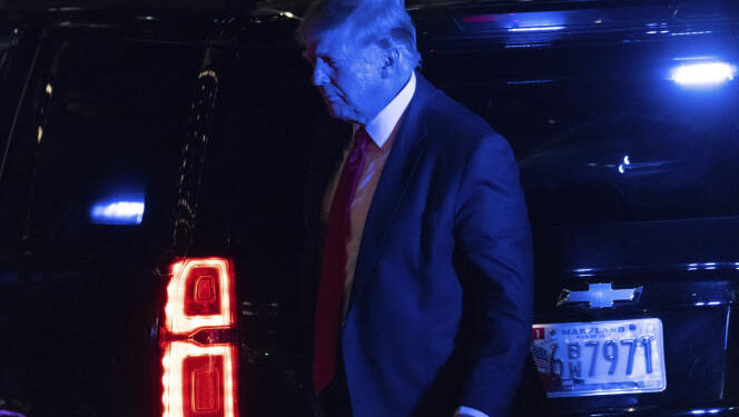 Des documents classés "top secret" saisis au domicile de Donald Trump