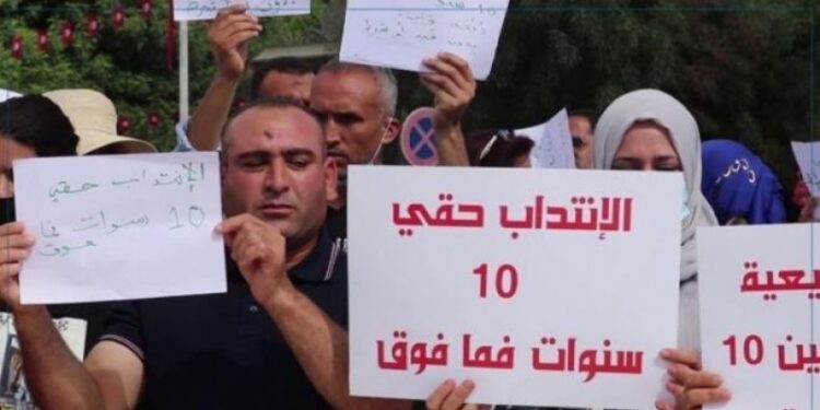 Tunisie : Les diplômés chômeurs veulent un décret présidentiel sur les méthodes de recrutement