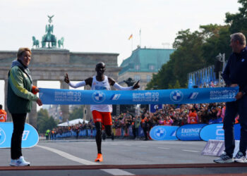 Athl&eacute;tisme : Eliud Kipchoge bat son propre record du monde du marathon