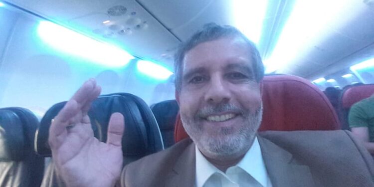 Noureddine Khadmi sera de retour en Tunisie pour affronter la justice, affirme son avocat