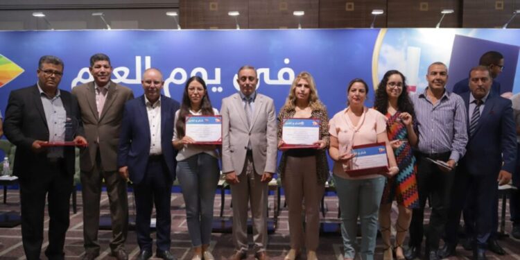 Tunisie Telecom honore les enfants lauréats de son personnel en présence du Secrétaire  Général de l’UGTT