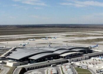 Salon international de l'aérospatiale et de la défense à l'aéroport d'Enfidha