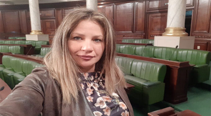 Législatives 2022 : Fatma Mseddi candidate