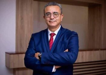 Mziou appelle Saied à interdire les poursuites de civils devant les tribunaux militaires