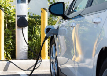 D'ici 2023, des bornes électriques dans les stations AGIL