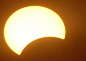 Eclipse solaire partielle le 25 octobre