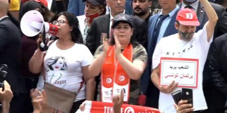 Le PDL va protester contre la HAICA
