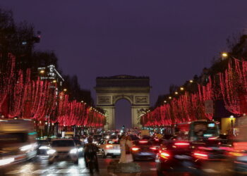 Paris et d'autres villes françaises boycottent la Coupe du monde du Qatar