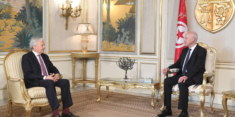 Le Commissaire européen à la Justice reçu au Palais de Carthage