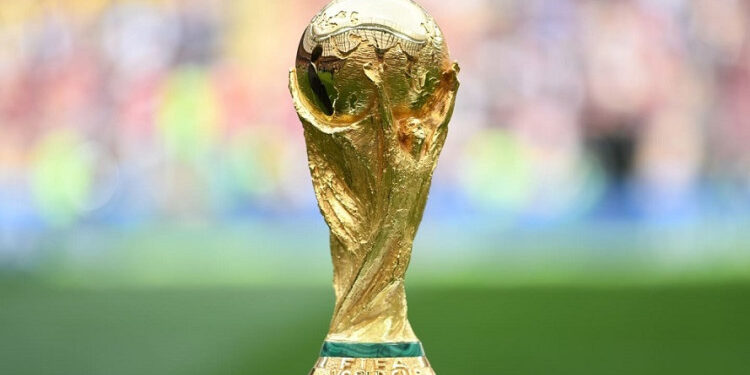 Le trophée de la Coupe du monde