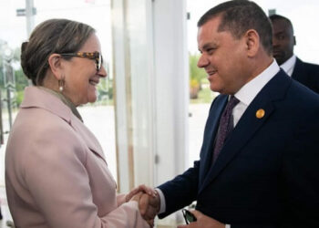 Tunisie : Abdelhamid Dabaiba accueilli par Nejla Bouden