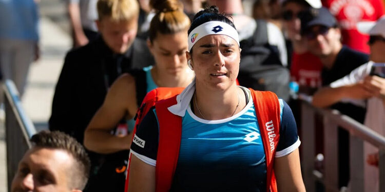 Ons Jabeur affronte Maria Sakkari