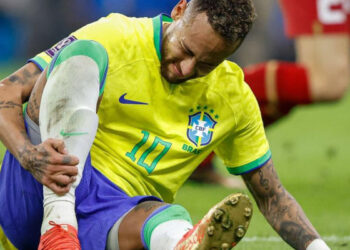 Blessé à la cheville, Neymar out face à la Suisse