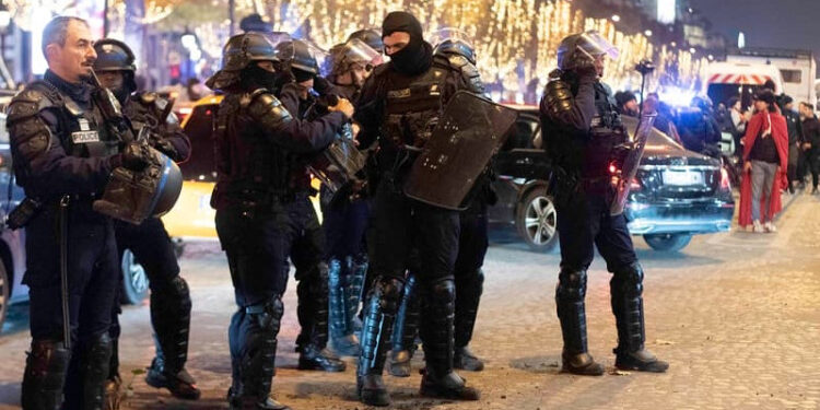 Police Paris
