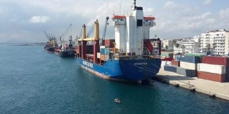 Arrivée d'un navire chargé de 32.5 mille tonnes de sucre du Brésil