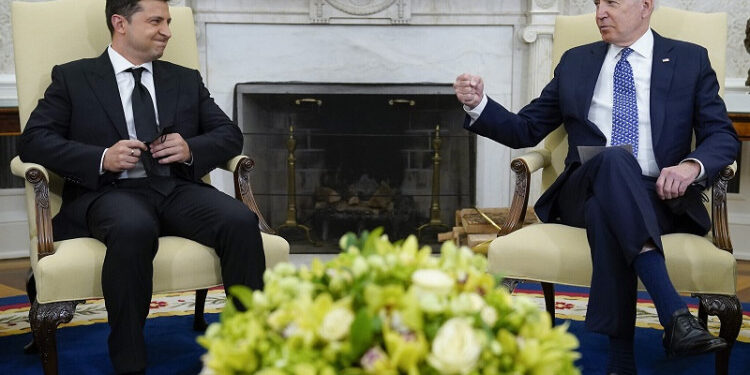 Volodymyr Zelensky Joe Biden