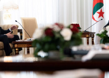 Le secrétaire d'Etat américain Antony Blinken et le président algérien Abdelmajid Tebboune à Alger