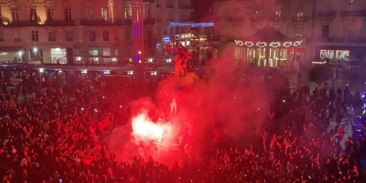 Le Maroc en quarts de finale du Mondial : scènes de liesse dans toute la France