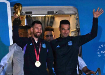 Les Champions du monde arrivent en Argentine, la folie à Buenos Aires