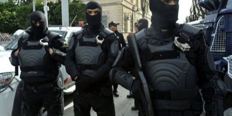 Terrorisme : l'imam de Douar Hicher écope de 21 ans de prison