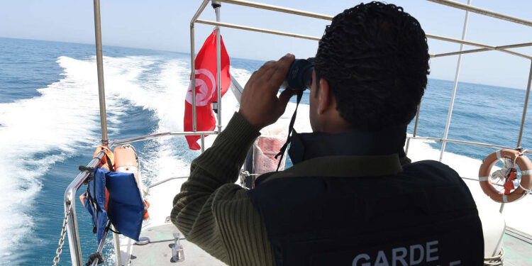 Emigration irrégulière : 180 migrants secourus au large des côtes tunisiennes