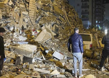 Séisme en Turquie et en Syrie : Près de 1300 morts et plus de 5000 blessés, selon un nouveau bilan