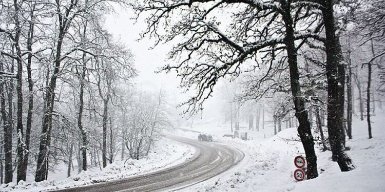 Tunisie : Routes bloquées à cause de la neige