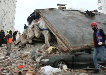 Séisme en Turquie et en Syrie : Le bilan s’alourdit à 11.200 morts et 55.000 blessés