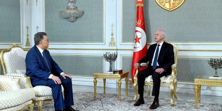 Kais Saied reçoit le président de l'ARP