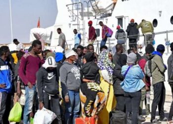 Selon la BM, "la Tunisie pourrait bientôt avoir besoin de plus de travailleurs étrangers" !