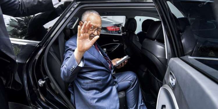 Rached Ghannouchi poursuivi dans 19 affaires !