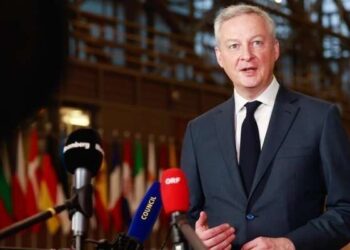 Transferts d’aides sociales : la France veut traquer les Maghrébins !