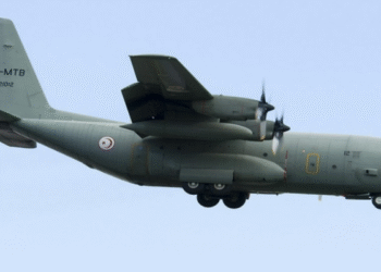 Avion militaire
