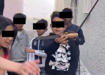Des enfants s’exhibent avec des armes blanches, leurs parents convoqués à El Gorjani