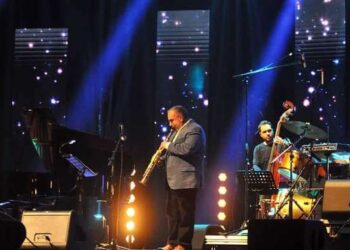 1, 2, 3 : "Tunisian Vibes" de Kyle Schafer en tournée