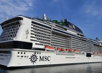 Le MSC Grandiosa accoste à la Goulette