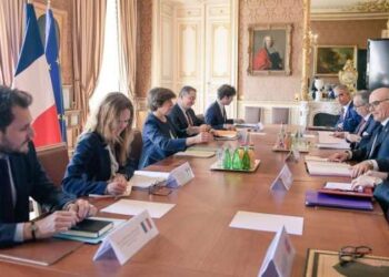 La France réaffirme son soutien à la Tunisie mais rappelle son attachement aux libertés publiques