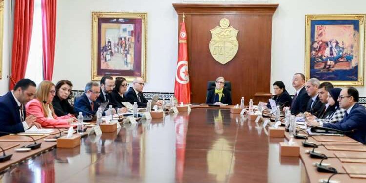Tunisie : Conseil ministériel consacré au déficit commercial