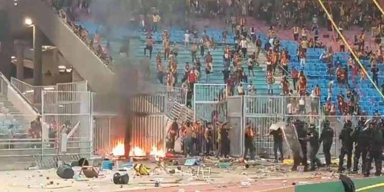 Violences au stade de Rades : Mandats de dépôt contre 31 supporters de l’EST