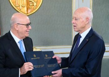 La BCT, la CTAF, les fonds illégaux, au menu de la rencontre Saied - Abassi