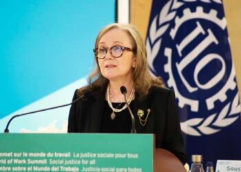 Bouden annonce le lancement du "Fonds de l'emploi et de la jeunesse"