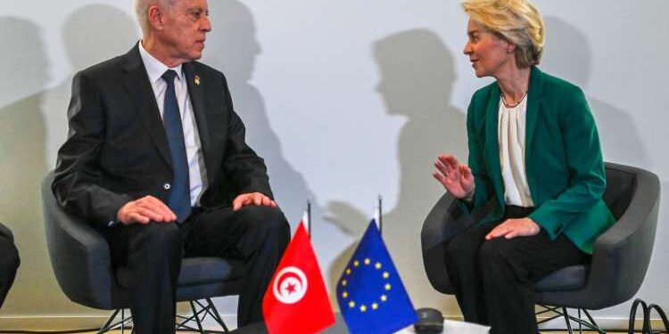 Kais Saied à Ursula von der Leyen : "La Tunisie refuse de devenir une zone de transit pour les migrants"